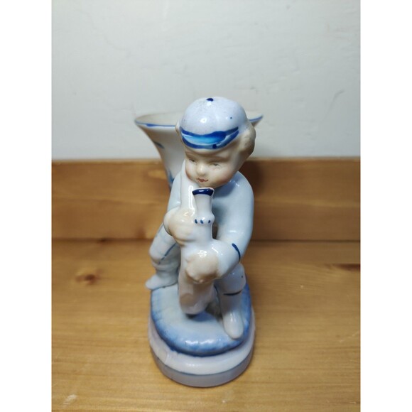 Vintage L&M Inc Blue White Horn Blowing Boy Vase 5" - Picture 2 of 9